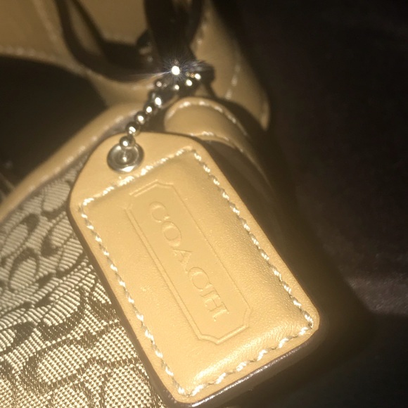 Used Coach Suede bucket bag - Picture 6 of 6